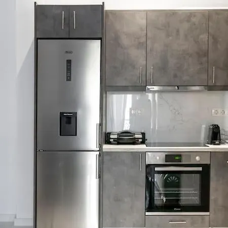 Apartment In The Heart Of Koukaki Near Acropolis
